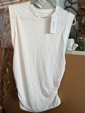 Isabel Sleeveless White Muscle Tee